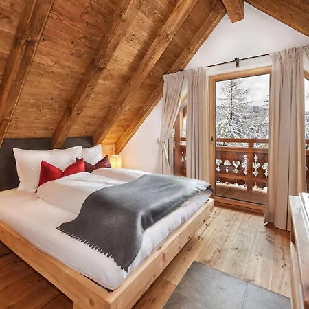 Holiday home Almidylle In